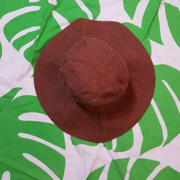 Mountain Hardwear Accessories - Mountain hard wear hat